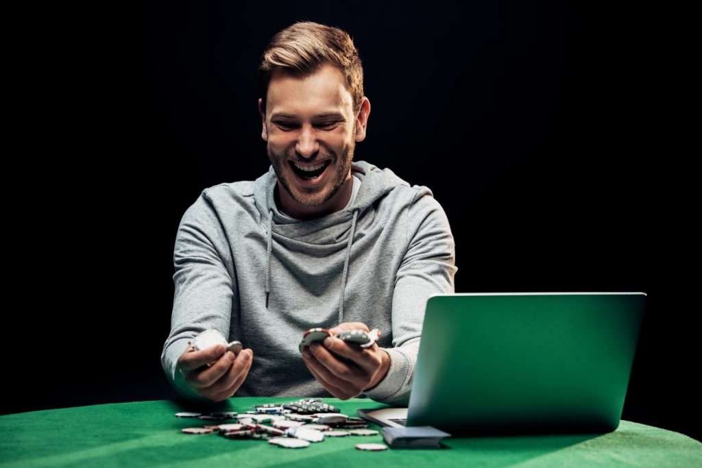 Domine el fold equity: Estrategias esenciales para el póker