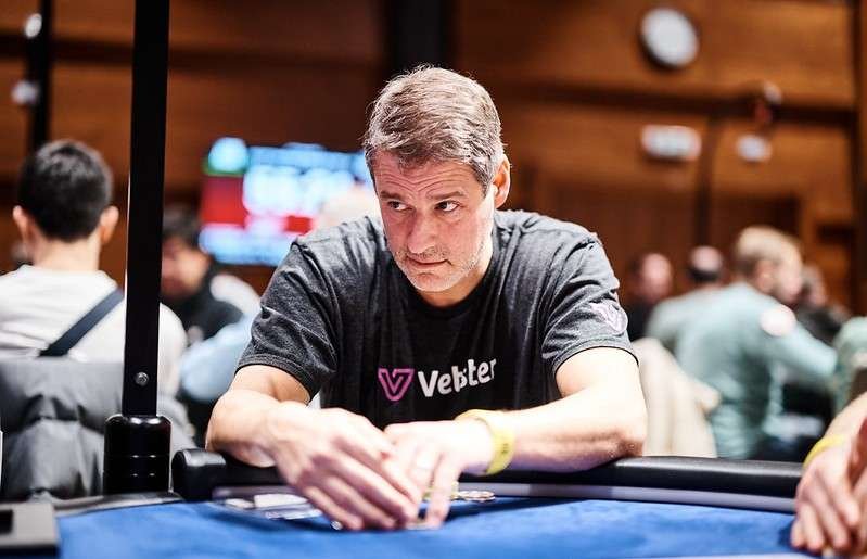 EPT Praga Mike